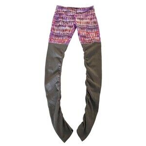 ALO Yoga Purple Tie Dye print and Gray Ribbed Goddess Rushed Leggings M